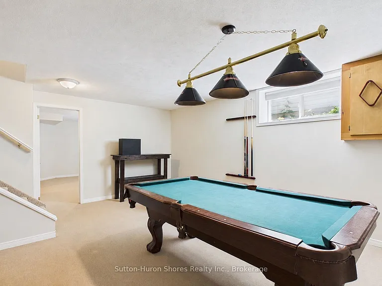 14 Eastgate Dr — Photo 15
