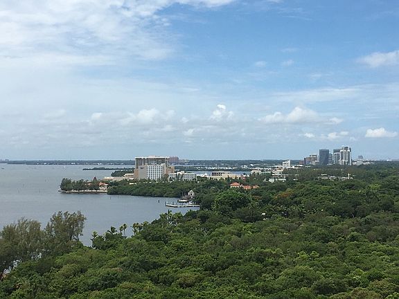 5th image of 2475 Brickell Ave APT 1808