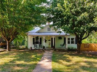30 Stewart St, Asheville, NC 28806