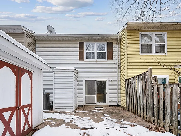 7907 Timarand Ct — Photo 39