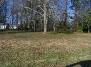 616 School House Rd, Chesapeake, VA 23322