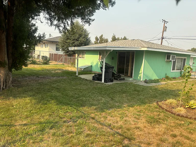 1808 N 20th Ave #A-B — Photo 4