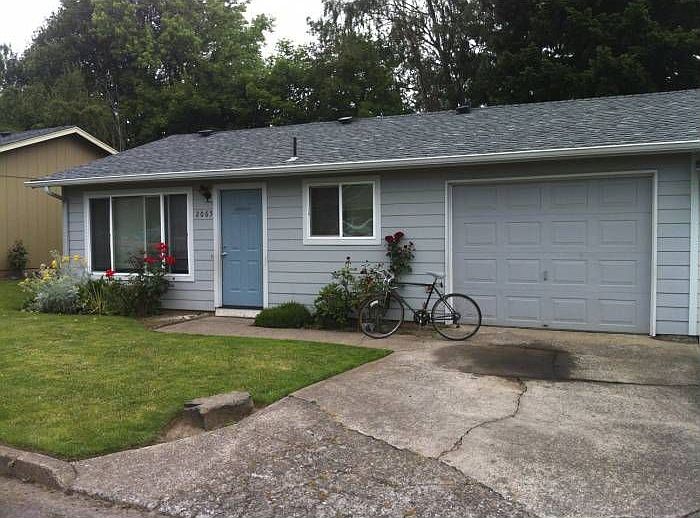 2065 Debbie Way (Front)