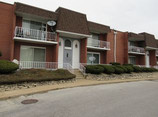 18203 Exchange Ave APT 2, Lansing, IL 60438