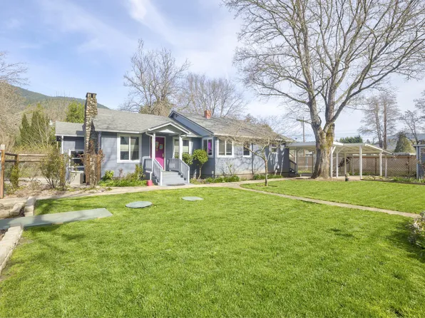 8288 Rogue River Hwy, Grants Pass, OR 97527