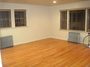 5 Acoma Rd, Tuxedo Park, NY 10987