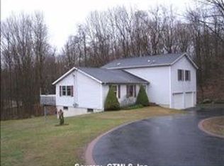 535 W Hill Rd, New Hartford, CT 06057