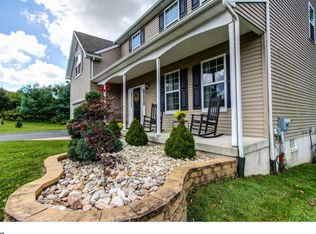 1201 Springhill Ln, Pottstown, PA 19464