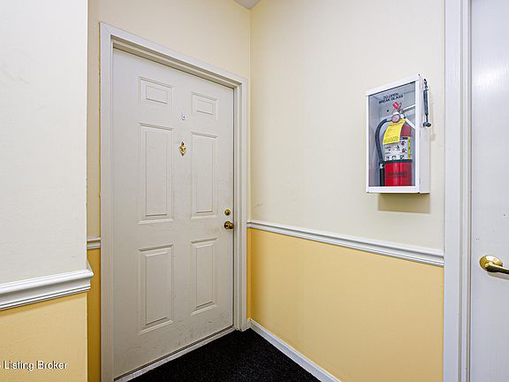 3rd image of 8510 Ambrosse Ln Unit 102