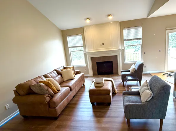 7576 Abigail Dr, Ypsilanti, MI 48198