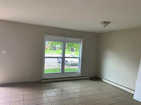 3rd image of 3295 Ashley Ln