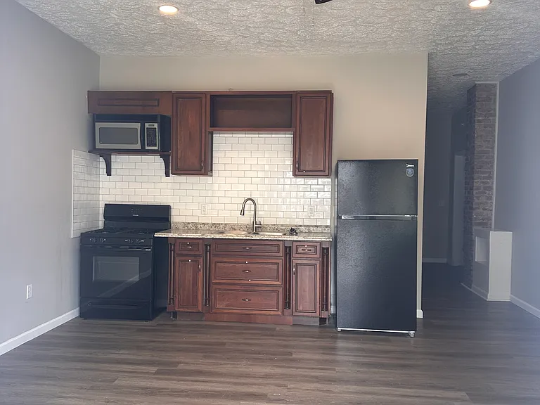 2710 Taylor Blvd #1 — Photo 1