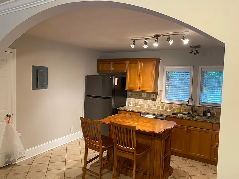 1323 Carolyn Dr — Photo 18