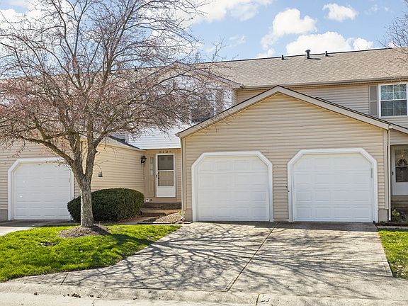 2nd image of 9430 Aspen Grove Ln