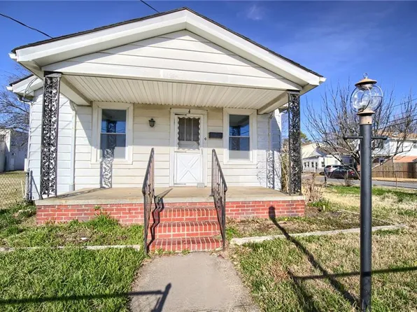 4 S Curry St, Hampton, VA 23663