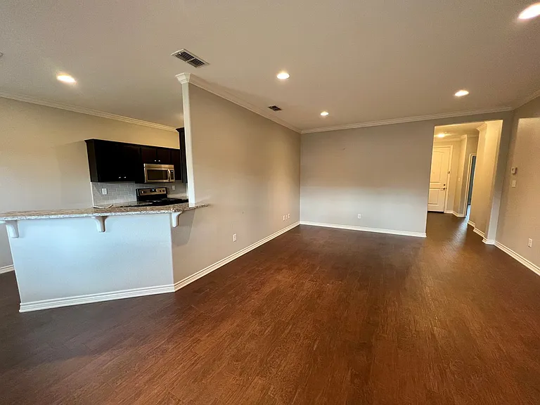 Amberwood Townhomes — Photo 10