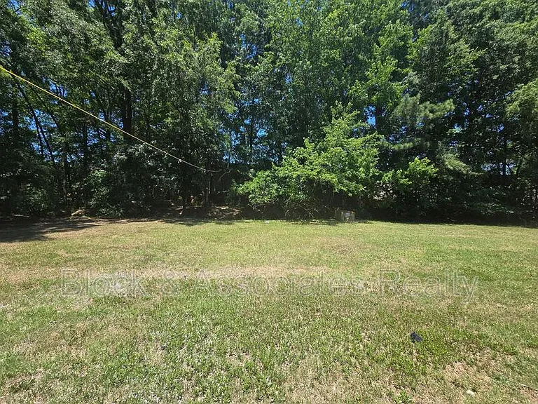 506 Lake Dr #G — Photo 10