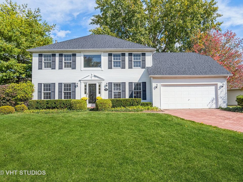 1st image of 794 Clarendon Ln