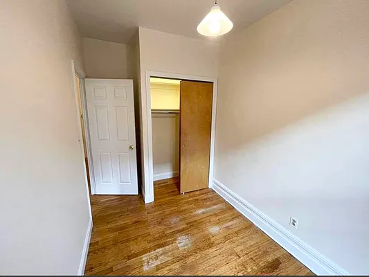 Rented by Century 21 Premier  | media 7