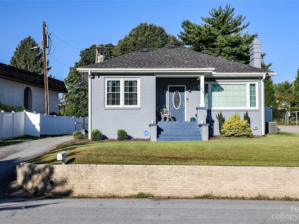 619 Oakland St, Hendersonville, NC 28791