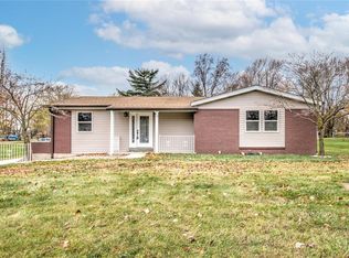 22 Old Knaust Rd, Saint Peters, MO 63376