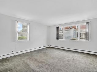 305 N Terrace Ave, Mount Vernon, NY 10550