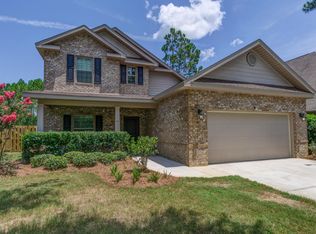 27 Woodwind Way, Freeport, FL 32439