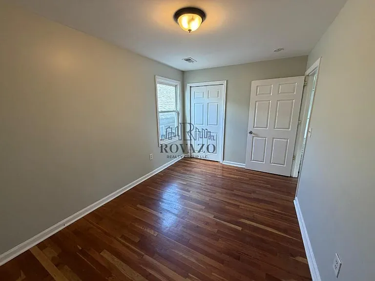 114 Seymour Ave #3A — Photo 4