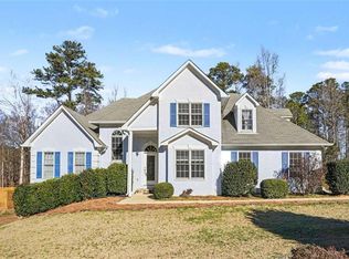 180 Butterfield Ln, Fayetteville, GA 30214