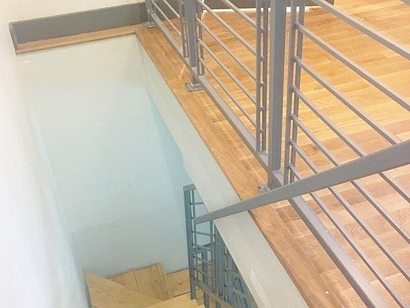 5th image of 25 Woodbine St #1ONEF