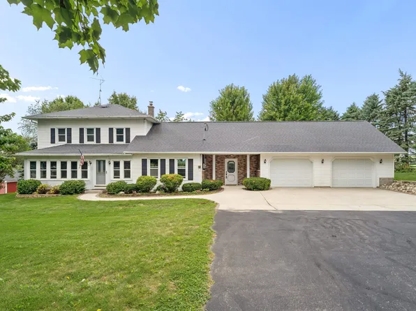 N4524 Mulletview Rd, Campbellsport, WI 53010