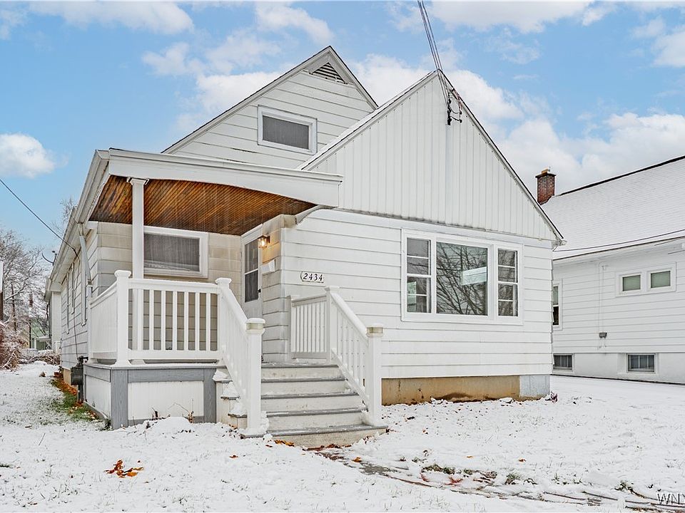 1st image of 2434 Weston Ave