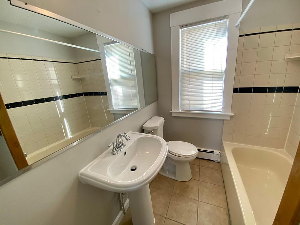 Bathroom bathroom