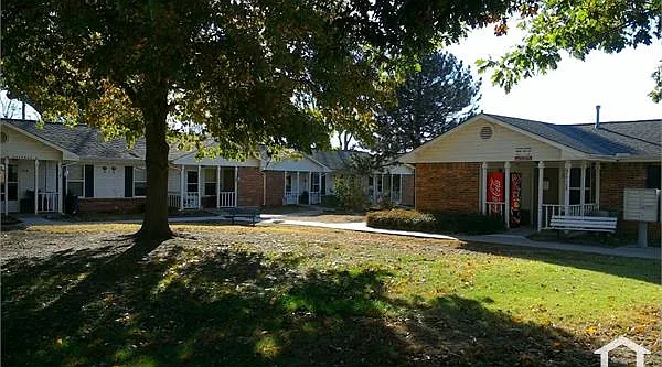 1325 Money St — Photo 1