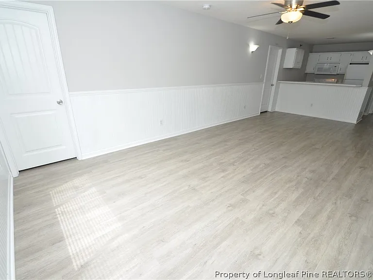 1500 Graduate Ln #304 — Photo 5