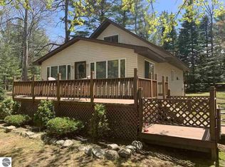 2277 Miller Dr, West Branch, MI 48661