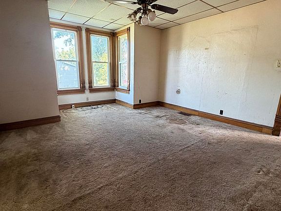 4th image of 1205 Plank St