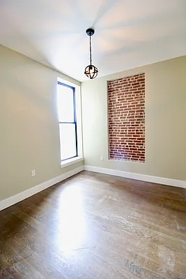 Rented by True Real Estate Group | media 20