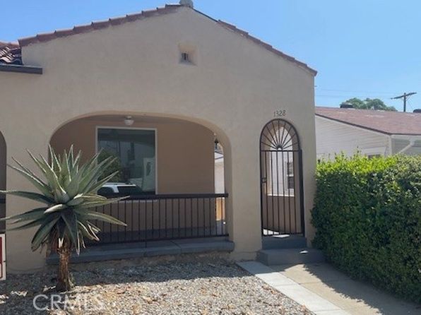 1328 Barrington Way