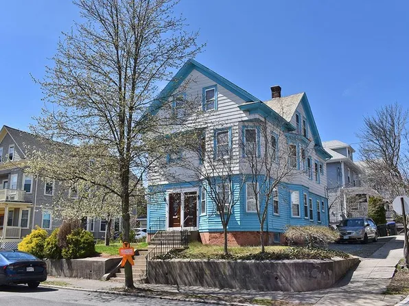 434-436 Morris Ave, Providence, RI 02906