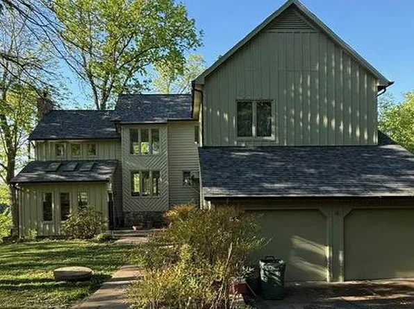 379 Wood Landing Rd, Fredericksburg, VA 22405