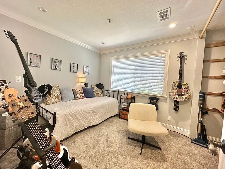 338 Blanchard Ln — Photo 24