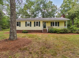 8055 Hinshaw Shop Rd, Liberty, NC 27298