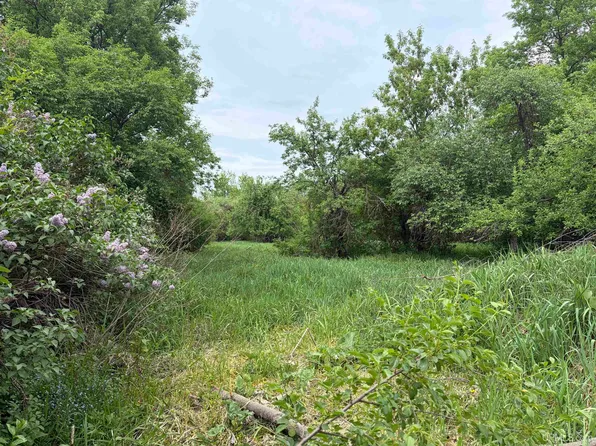 143 Best Rd, Wakefield, MI 49968