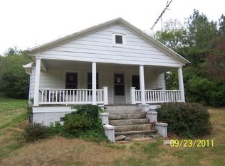 661 Hall Station Rd, Kingston, GA 30145