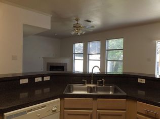 2911 Whisper Oaks Ln #B, Georgetown, TX 78628