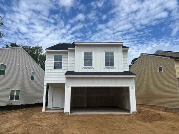 248 Central Creek Dr, Goose Creek, SC 29445