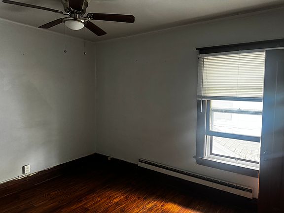 5th image of 28-30 Electric Ave #Up