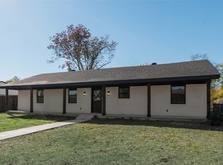 3913 Southridge Dr, Rowlett, TX 75088