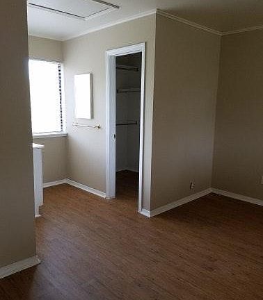 bedroom and walkin closet